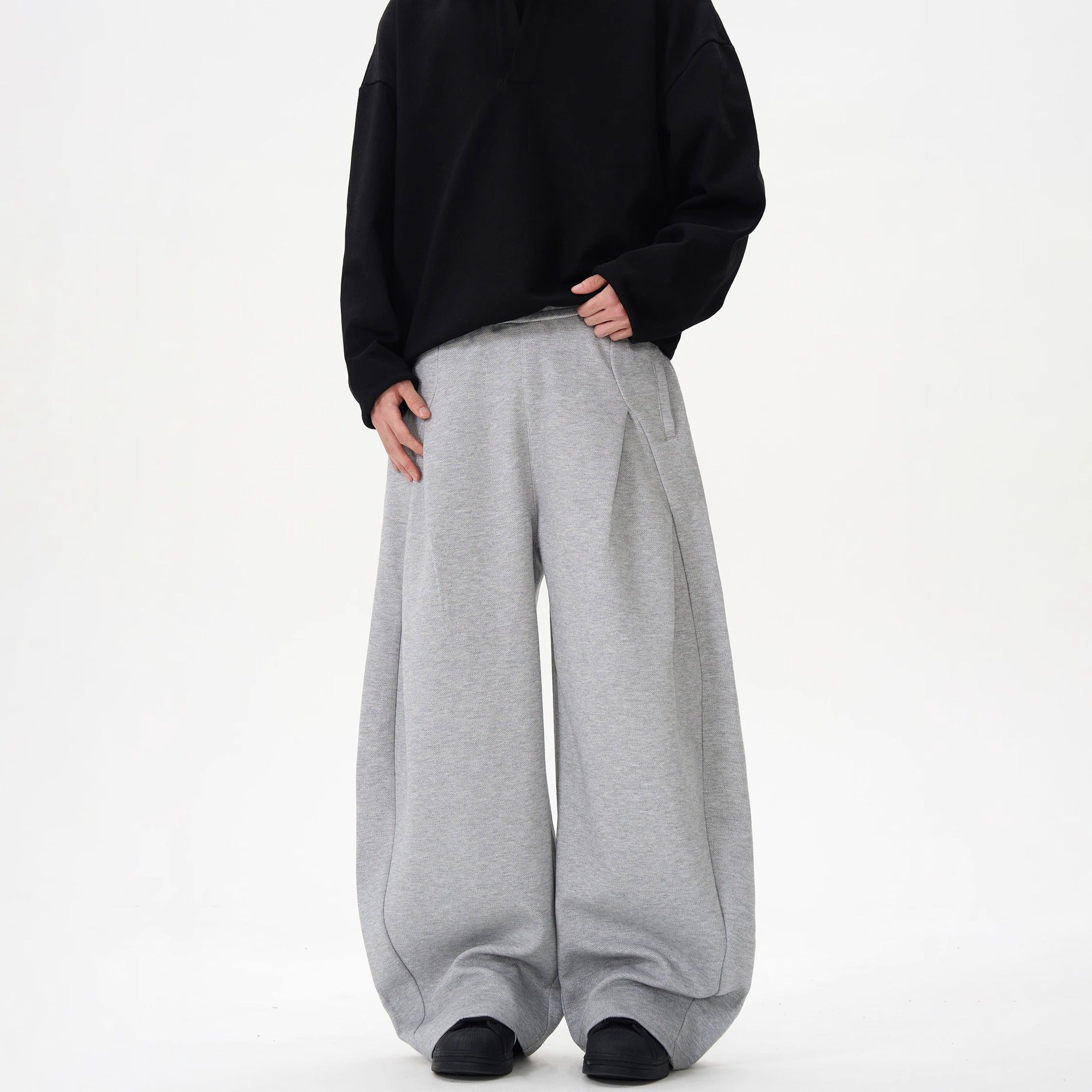 RETRO WIDE FIT BAGGY SWEATPANTS